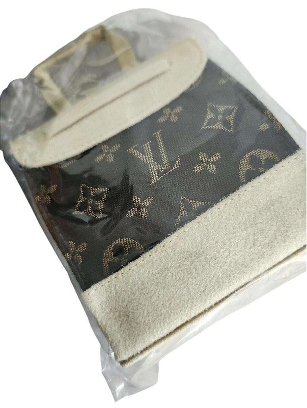 LOUIS VUITTON Bellboy Groom Plush Doll VIP Gift 2013 NWOB W Dust Ruffle Bag - Picture 4 of 9
